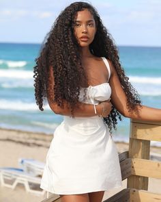 got my degree in yearnalism Malaika Terry, Natural Hair Updo, African American Hairstyles, Brunette Girl, White Midi Dress, Curled Hairstyles, Pretty Face, Summer Girls, Hair Hacks