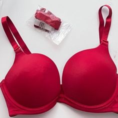 Brand New With Tags Red Plunge Bra Satin Back Closer Push Up Style Multi-Convert 2extra Sets Of Straps 1-Set Of Red Straps 1-Set Of Clear Straps 36c Red Fishnets, Vanity Fair Bras, Sheer Bralette, Balconet Bra, Running Sports Bra, Sleep Wear, Burgundy Lace