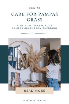 The best pampas grass to shop on Etsy plus the tips and tricks on how to properly care for it to avoid shedding. The one hack to keep your pampas grass from shedding. Mid Century Modern Traditional, Cozy Apartment Living Room, Pampas Grass Vase, Contemporary Victorian, Eclectic Contemporary, Modern Boho Decor, Seasonal Home Decor