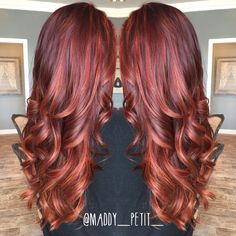 Long balayaged red cooper sombre Red Velvet Balayage Hair, Multi Tonal Red Hair, Fall Biolage Hair Color, Cooper Red Balayage, Lowlights In Red Hair, Biolage Hair Color, Red Cooper, Biolage Hair, Red Balayage Hair