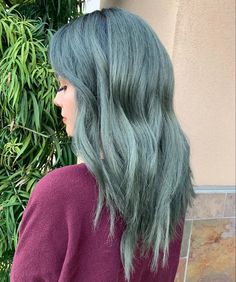 lichtgroen haar Ash Green Hair Color, Hair Color Ash, Smokey Hair, Green Images, Blue Green Hair, Teal Hair, Color Me Beautiful