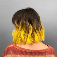 Yellow Hair Ideas, Neon Hair, Hair Streaks, Trendy Hair Color, Grunge Look