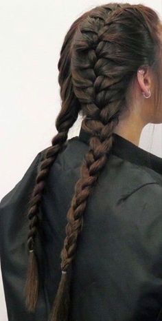 Aesthetic Hair, Hairstyles Haircuts, Trendy Hairstyles, Pretty Hairstyles, Hair Looks, Hair Hacks