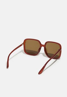 Pilgrim MILAN OVERSIZED RETRO SUNGLASSES - Sunglasses - brown Sunglasses Brown, Sun With Sunglasses, Retro Sunglasses, Milan, Sunglasses Women, Sunglasses, Free Shipping