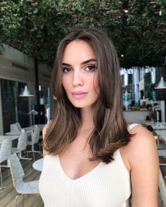 shoulder length hair, trendy medium length haircuts, medium hair cuts, shoulder length hair cuts Medium Hairstyle, Dark Brunette, Medium Long Hair, Haircuts Straight Hair, Penteado Cabelo Curto, Haircuts For Long Hair, Medium Hair Cuts, Hair Inspo Color