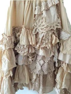 RITANOTIARA southern gothic couture OSFA rodeo cream knee Vintage Lace Clothing, Shabby Chic Outfits, Gothic Couture, Goth Skirts, Ropa Shabby Chic, Frills And Ruffles, Boho Chique, Rodeo Cowgirl