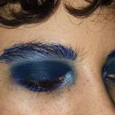 Blue Makeup Looks, Funky Makeup, Magnus Bane, Smink Inspiration, Good Skin Care, Rocky Horror, Blue Makeup