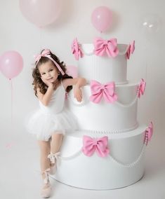 Baby Birthday Dress, Princess Theme Party, Princess Photo, Sweet Pic, Pretty Birthday Cakes, Barbie Birthday, Princess Cake, Barbie Princess, Nature Kids