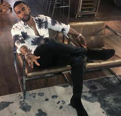 Black Man Concert Outfit, Black Men Dress Outfits, Male Brunch Outfit, Club Outfits For Men Night Clubwear, Black Men Club Outfit Night, Black Men Street Style, Men Brunch Outfit, Black Men Casual Outfits, Brunch Outfit Men