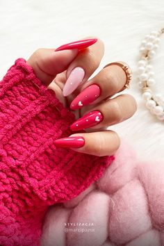 #indigo #indigonails #czerwonepaznokcie #rednails #hotlook #redstyle #teamred #paznokcienarandke #sexynails #classicnails #klasycznepaznokcie #czerwiennapaznokciach #casualnails #sored #czerwienidealna #dlugiepaznokcie #longnails #lakierhybrydowy #hybrydy #paznokcie #nails #manicure #manicurehybrydowy #nailsinspiration #czerwony #nailstyle #hybridnails #lovenails #nailart #redlook #swiatecznamani #witnernails #zimowepaznokcie #walentynkowepaznokcie #paznokcienawalentyki #valentinesdaynails Valentine Nail Art, February Nails, Valentine Nails, Deco Rose, Nail Designs Valentines, Nails Polish, Festival Nails, Summer Nails Colors