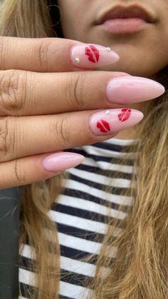 Red Nail Designs Valentines Day, Nails For Sabrina Carpenter Concert, Short Pink Nails Aesthetic, 22 Birthday Nails Art Ideas, Nail And Outfit Pic, Vday Nails Valentines Day Simple, Valentin’s Day Nails, Cute Nails Cherry, Cute Different Nails