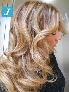 Capelli biondi firmati Degradé Joelle? Una scelta di stile Natural Shades, Beautiful World, Beautiful Hair, Balayage, Hair Inspiration, Blonde Hair, Hair Color