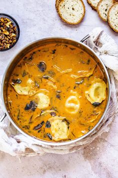 Warm up with this cozy one-pot mushroom ravioli soup! Loaded with fresh mushrooms, baby spinach, and ravioli, this hearty soup is packed with Italian countryside flavors. The toasted walnuts add a nutty crunch, and the sun-dried tomatoes and creme fraiche create a rich, creamy texture. It’s a perfect meal for busy weeknights or winter meals. Save this to your "Winter Cooking" board for an easy & delicious recipe! Chicken Saltimbocca, One Dish Dinners, Wild Rice Soup