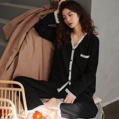 SPECIFICATIONS Spring Autumn Ladies Nightwear Pyjamas Pure Cotton Cardigan Top + Trousers Female Soft Sleepwear Button Fashion size: L,XL,XXL color: black,white,gray Thickness: Normal Sleeve Length(cm): Full Sexually Suggestive: No Season: Autumn Pattern Type: Solid Origin: Mainland China Obscene Picture: No Model Number: 12345 Material Composition: Cotton Material: Cotton Length: Full Length Item Type: Pajamas Gender: WOMEN Collar: V-Neck Brand Name: Fdfklak Winter Sleepwear With Long Pants, Long Sleeve Winter Sleepwear, Black Long Sleeve Sleepwear For Lounging, Winter V-neck Sleepwear, Casual Long Sleeve Night Sleepwear, Casual Long Sleeve Sleepwear For Night, Black Long Sleeve Set For Night, Black Long Sleeve Sets For Night, Casual Long Sleeve Night Sets