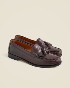 Shop  for the Camden kiltie tassel loafers in English leather for men. Find the best selection of men mens-categories-shoes-dress-shoes available in-stores and on line. Classic Brown Dress Shoes With Tassels, Classic Leather Moccasins With Tassels, Classic Slip-on Moccasins With Tassels, Classic Tassel Loafers With Round Toe For Fall, Business Wingtip Tassel Loafers For Fall, Business Loafers With Tassels For Fall, Semi-formal Tassel Loafers With Leather Sole For Fall, Classic Wingtip Loafers For Fall, Classic Moc Toe Moccasins For Fall