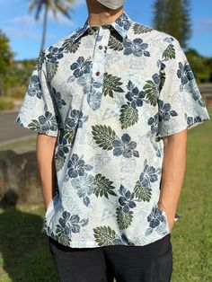 The Hawaiian Hibiscus and Ferns Aloha Polo Shirt are created for business casual. Great for the office, the field, and the professional social scene. An Aloha Polo Shirt is the ideal way to be outstanding while laying low. This polo shirt is made of poly-cotton, no need to iron after washing! This shirt features: -Top button on Collar -3 buttons (Including top button) -Side seam slits -Pleated back -Front pocket that matches and continues with the shirt pattern -Real Coconut Buttons Material: Po Resort Wear Beach, Beach Cover Ups, Vintage Hawaiian, Hawaiian Style, Cover Ups, Aloha Shirt, Shirt Pattern, Comfortable Fashion, Resort Wear