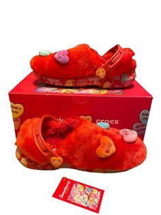 Crocs Collab Sweetheart Size 7 Fur Sure Ltd Edition 2022 Womens-7 /Mens -5 (NEW). Crocs Collab, Fur Crocs, Fuzzy Crocs, Red Clogs, 2023 Lookbook, Red Valentine, Soul Shoes, Pretty Shoes Sneakers, Always Cold