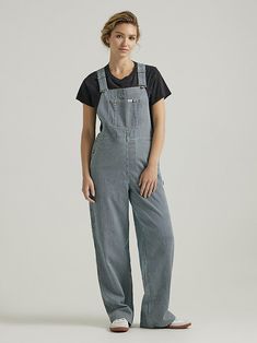 Stitched with love by our Lee® team, these Bib Overalls are crafted for comfort, always fitting your body just right. With their plethora of pockets, adjustable straps, and regular fit, this Lee Icon is made to be versatile enough to weather any weather with the right layering. Plus, they're built with a soft and stretchy cotton blend that gives you that worn-in feeling from the very first wear. Striped Overalls, Overalls Fashion, Pin Stripe, Bib Overalls, Vintage Shorts, Denim Jumpsuit, Vintage Jeans, I Dress, Casual Pants