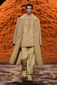 Zegna Fall 2024 Menswear Fashion Show | Vogue Wool Trousers, New Set, Italian Fashion