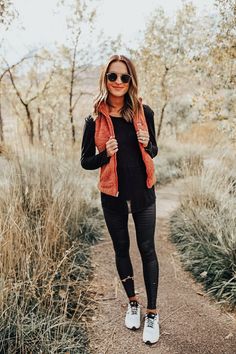 lauren sims fall fitness motivation Lauren Kay Sims, Athleisure Outfits Summer, Fall Fitness, Comfy Casual Outfits, Legging Outfits, Athleisure Fashion, Athleisure Outfits, Sporty Outfits, Athletic Outfits