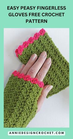 These super easy to make fingerless crochet gloves are warm and cosy!

If you want a crochet project that works up fast, you will love this crochet  gloves pattern!

Fingerless mittens will keep your hands toasty, and your fingers free to do other things, and they’re a great way to add a little bit of cozy and style to your winter look.

These fingerless mittens are a great alternative to regular gloves and would make a great gift for anyone!