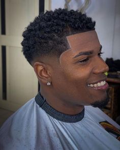 Short Black Man Haircut, Black Male Fade Haircut, Black Mens Hairstyles Fade Short, Black Man Haircut Fade With Beard, Fade Haircut Men's Black, Burst Fade Black Men, Low Fade Black Men, Black Men Short Haircut, Black Men Fade Haircut