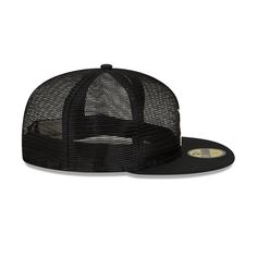 The Fear of God Essential Full Mesh Black 59FIFTY Fitted Cap features an allover mesh crown with an embroidered Fear of God logo at the front panels, an MLB Batterman logo at the rear, and a green undervisor. Fear Of God Logo, God Logo, The Fear Of God, Hat Day, Celtic Patterns, Retro Arcade, New Era Cap, Fear Of God, New Era 59fifty