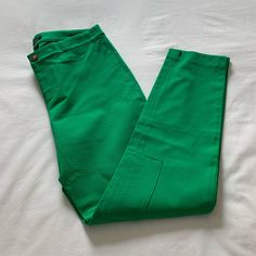 Size: 6 Inseam: 28 Inches Perfect Condition/Never Worn! Fitted Green Pants With Hip Pockets, Ralph Lauren Green, Riding Pants, Ralph Lauren Pants, Lauren Green, Lauren Ralph Lauren, Pant Jumpsuit, Pants For Women, Ralph Lauren