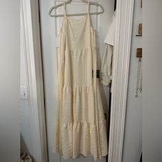 Beautiful Nwt Maxi Dress. Never Worn Because Too Long On Me. (For Reference I Am 5’2) Cream Sundress Maxi Dress For Daytime, Cream Maxi Dress, Lulus Dresses, Lulu Dresses, Too Long, Colorful Dresses, Maxi Dress, Womens Dresses, Cream