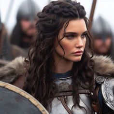 Warrior Female Hairstyles, Vikings Wedding Hair, Brunette Viking Hair, Viking Hair Curly, Elven Hairstyles Short Hair, Hair Vikings Women, Warrior Woman Hairstyle, Dark Fantasy Hairstyles, Women Viking Hairstyles