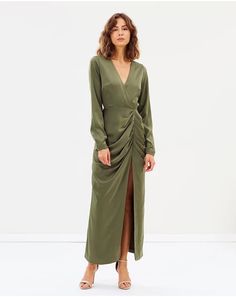 Thigh Split Dress, Buy Womens Clothes Online, Split Dress Thigh, Ramadan Collection, Modern Dresses, International Fashion Designers, Split Dress, Modern Dress, International Fashion