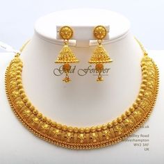 Simple Gold Necklace Designs Latest, Latest Choker Necklace Designs, Latest Necklace Designs Gold, Gold Necklace Set Bridal, Gold Choker Necklace Indian, Gold Set Design, Gold Jewelry Ideas, Pakistani Jewellery