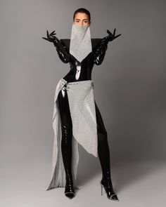 Latex Jumpsuit, Dona Matoshi, Metallic Dress, Looks Chic, Stage Outfits, Black Jumpsuit, Costume Design