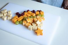 Cheese Cube Christmas Tree Recipe By Crystal Farms Caricature Board, Charcuterie Ideas, Holiday Cheese, Recipes Thanksgiving