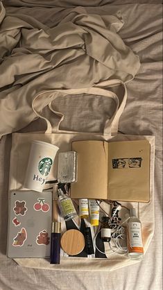 School Emergency Kit, Everyday Bag Essentials, Biker Photoshoot, School Bag Essentials, Hello Kitty Makeup, Inside My Bag, Pretty Phone Wallpaper, Handbag Essentials, Instagram Ideas Post