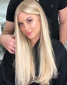 Sunkissed Highlights, Blonde Balayage Hair, Blonde Hair Goals, Balayage Hair Color Ideas, Balayage Hair Color, Blonde Hair Shades, Very Long Hair