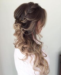 Side+Hairstyle+With+A+Braid+For+Long+Hair Fine Hair Care, Long Fine Hair, Really Long Hair, Side Hairstyles, Wedding Hairstyles For Long Hair, Braids For Long Hair, Perfect Hair