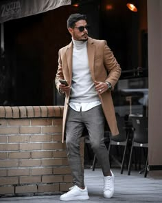 Outfit Herren, Smart Casual Menswear, Mens Business Casual Outfits, Men Coats, Casual Chique, Fitted Coat, Fashion Business Casual, Latest Mens Fashion