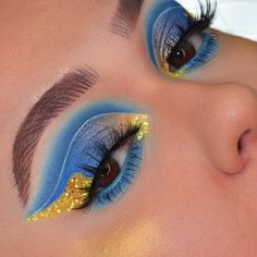 Eyes Art, Concealer Shades, Rainbow Makeup, Orient Express, Makeup Designs, Eye Art, How To Apply Makeup