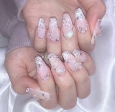 Pink Glitter Nail, Pink Bling Nails, Cute Acrylic Nail Designs, Hello Kitty Nails, Long Square Acrylic Nails, Kawaii Nails