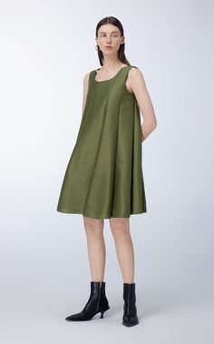 77% cotton 23% silk A line Unlined A-line Midi Dress For Summer, Spring A-line Silk Dress For Daywear, Chic Sleeveless A-line Linen Dress, Chic A-line Sundress For Daywear, Chic Silk A-line Sleeveless Dress, Spring Sleeveless Silk Midi Dress, Green Silk A-line Dress, Green A-line Silk Dress, Summer A-line Satin Silk Dress