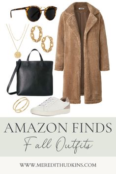 fall outfits, fall aesthetic, preppy, winter fashion, fashion, gold jewelry, sunglasses, coat, shoes, purse, neutral outfit, family photo outfit ideas, womens fashion, white sneakers, nude coat, fleece coat, fuzzy coat, chain link earrings, black purse, sherpa jacket, amazon fashion, amazon outfit, amazon style Fashion White Sneakers, Breezy Outfit, Fall Style Guide, Preppy Winter