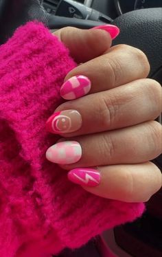 Black Nail Designs Fitness Barbie, Barbie Pink Nails, Barbie Nails, Cute Pink Nails, Hot Pink Nails, Colorful Nails