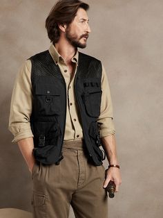 Utility Vest | Banana Republic Utility Vest Outfit Men, Vest Outfits Men Streetwear, Hiking Summer Outfit, Vest Men Outfit, Utility Outfit, Utility Vest Outfit, Men Vest Outfits, Photographer Vest, Photography Vest