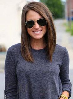 Medium Length Haircuts for Thick Hair » Women Hair Cuts - Women Hair Cuts #mediumfallhairstyles Longbob Hair, Dunner Wordend Haar, Pony Tails, Long Bob Haircuts, Haircut Styles, Lob Haircut, Hair 2018, Short Straight Hair