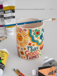 Painter's Cup|Make Good Things-view 1 Ceramic Paint Designs, Diy Paint Pottery, Paint Mugs Diy, Ceramique Painting Ideas, Clay Mug Painting, Pottery Painting Patterns, Mugs Painting Ideas, Cute Mugs Ceramics, Cups Designs Ideas