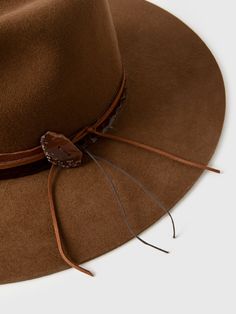 DESCRIPTION:A fine-felt hat in a classic Western design featuring a handmade fabric band with an agate stone accent.FEATURES:Pinched CrownDrilex SweatbandCrown: 4.5 in.3.75 in. Flat BrimFull Satin LiningTextile Band, Agate StoneFur Felt Construction Western Design, Handmade Fabric, Saint Bernard, Felt Hat, Sedona, Agate Stone, Cognac, Agate, Felt