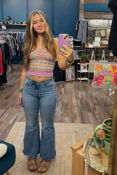 fit checkkk Western Hippy Aesthetic, Hippie Style Fitted Jeans, Western Hippie Outfits, Western Outfit With Flare Leggings, Hippie Fitted Denim Jeans, Hippie Wide-leg Flare Jeans For Festival, Job Clothes