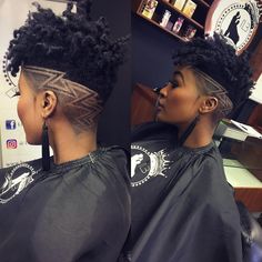 Designs Under Cut, Short Hair Designs, Shaved Side Hairstyles, Natural Hair Short Cuts, Tapered Haircut