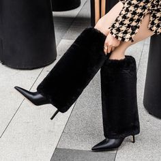 Toe Shape: Pointed Toe Heel Height: Super High (8cm-up) Model Number: Winter Fur Knee High Boots SIZE LIST Pant Boots, Black Runway, Dress Runway, Knee Length Boots, Pointy Toe Heels, Legging Jeans, Runway Dresses, Pointed Toe Boots, Womens Knee High Boots